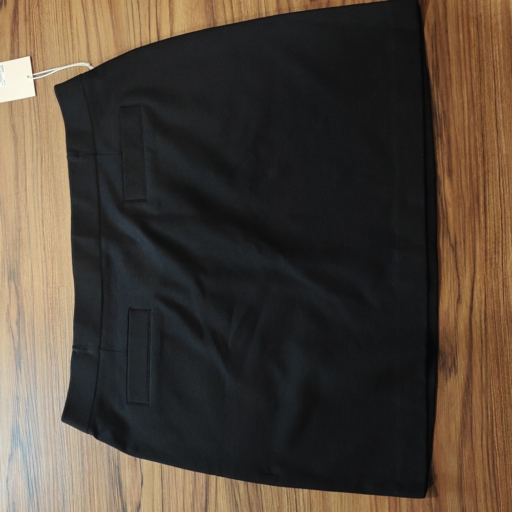 LC Lauren Conrad Black Skirt